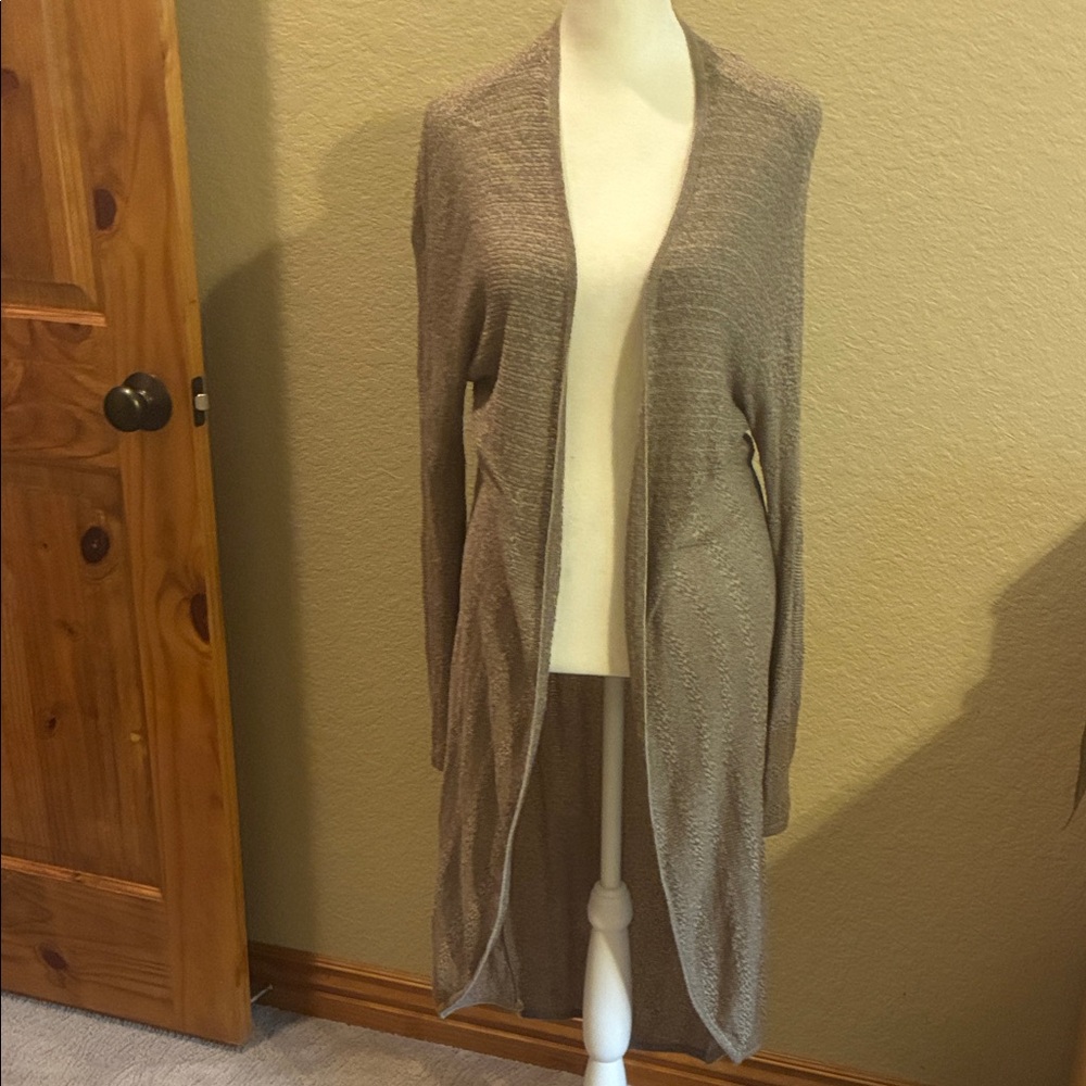 Chicos long open cardigan.  EUC